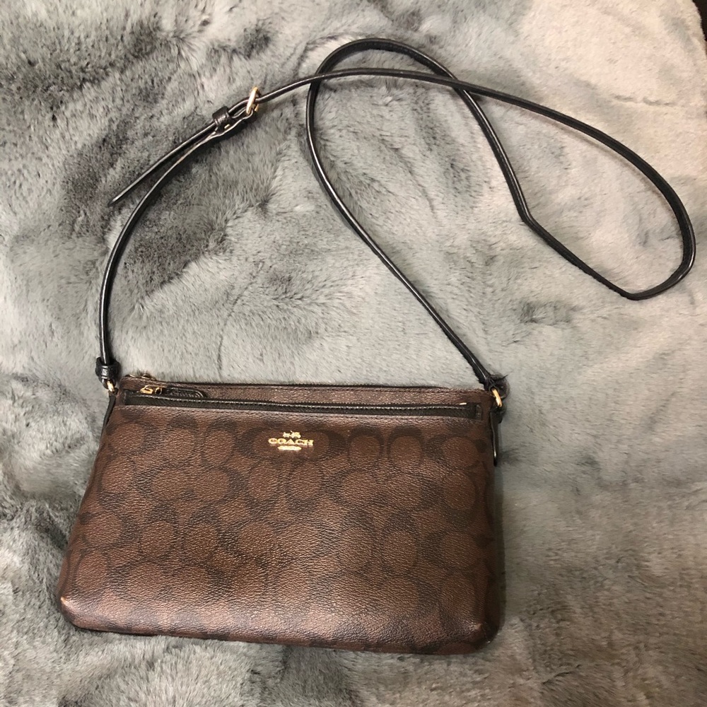 Coach crossbody for small tablets/e-readers - Picture 1 of 8